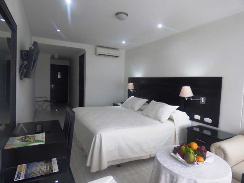 Vajamar Hotel Valledupar Bagian luar foto