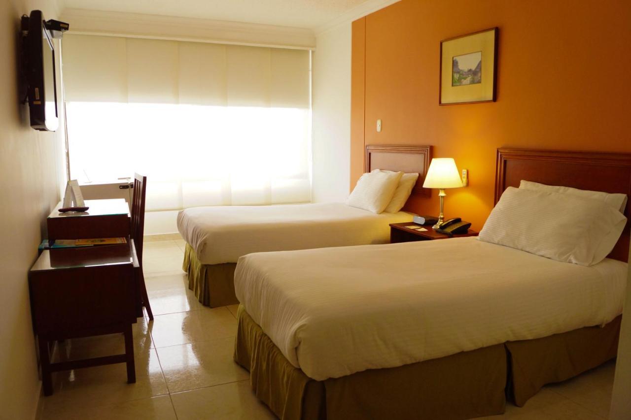 Vajamar Hotel Valledupar Bagian luar foto