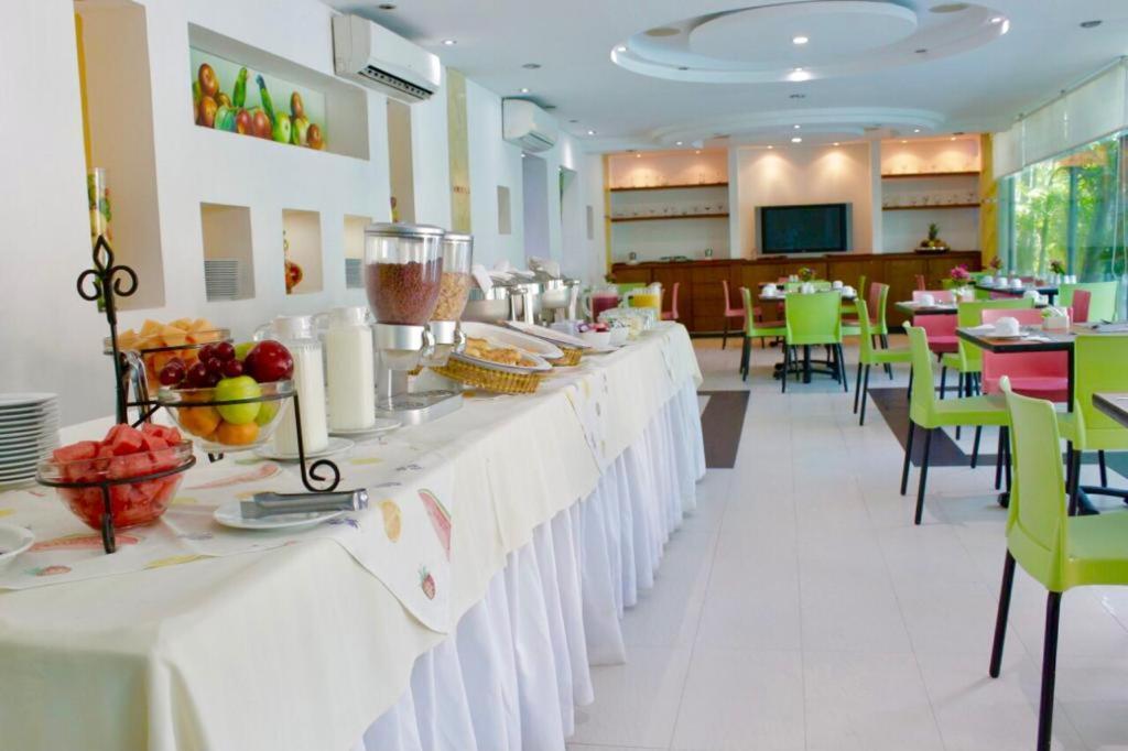 Vajamar Hotel Valledupar Bagian luar foto