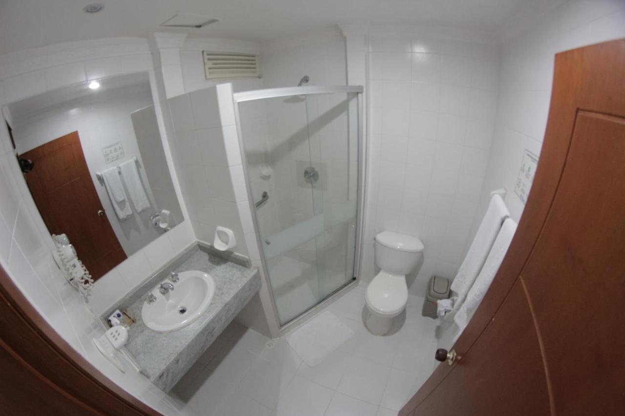 Vajamar Hotel Valledupar Bagian luar foto